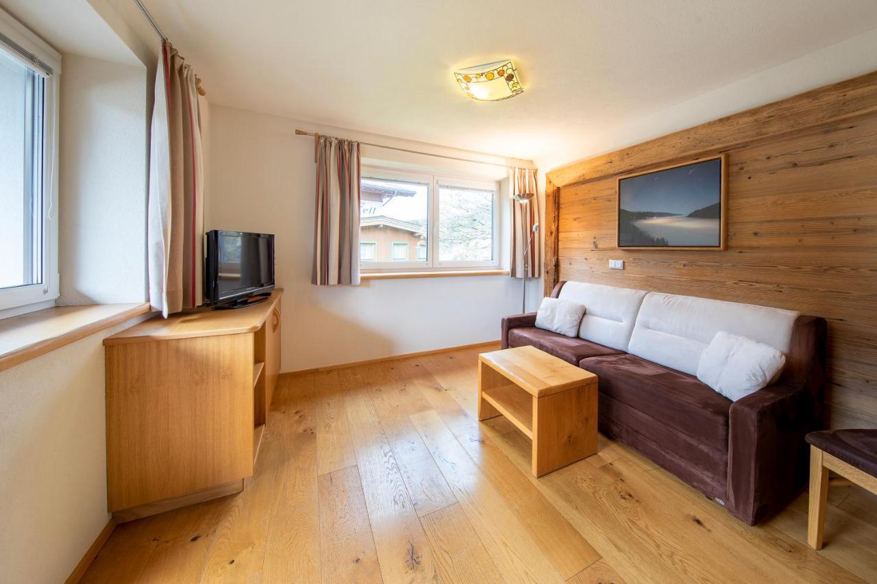 Apartmenthaus Berndlalm Neukirchen am Großvenediger Exterior foto